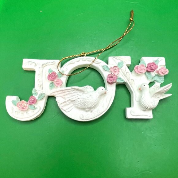 Vintage JOY Dove Angel Nativity Ornaments Set/3 Holiday Décor Christmas Classic - Picture 4 of 12